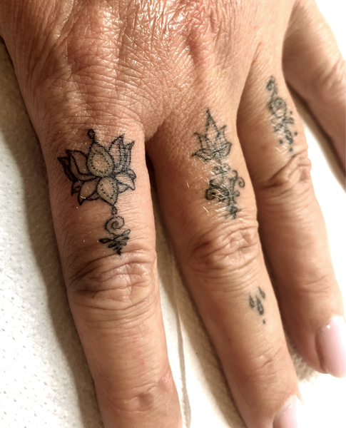 Bochum, Herne : Tattoostudio, UV-Tattoos, Aquarell, White Tattoo 